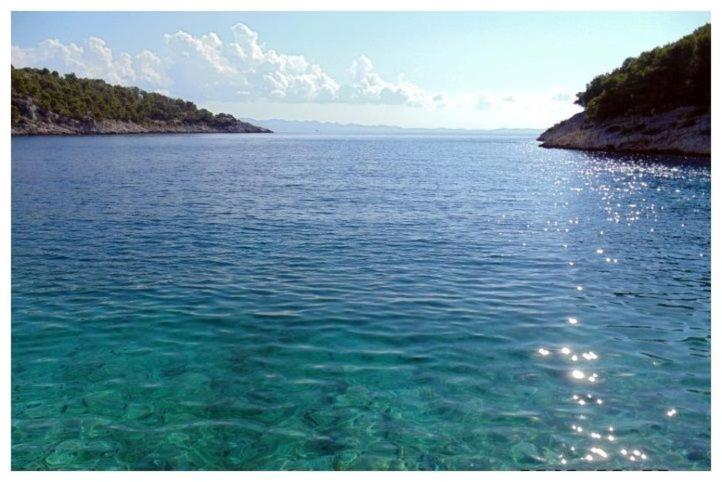 Villa Casabianca Milna  Buitenkant foto