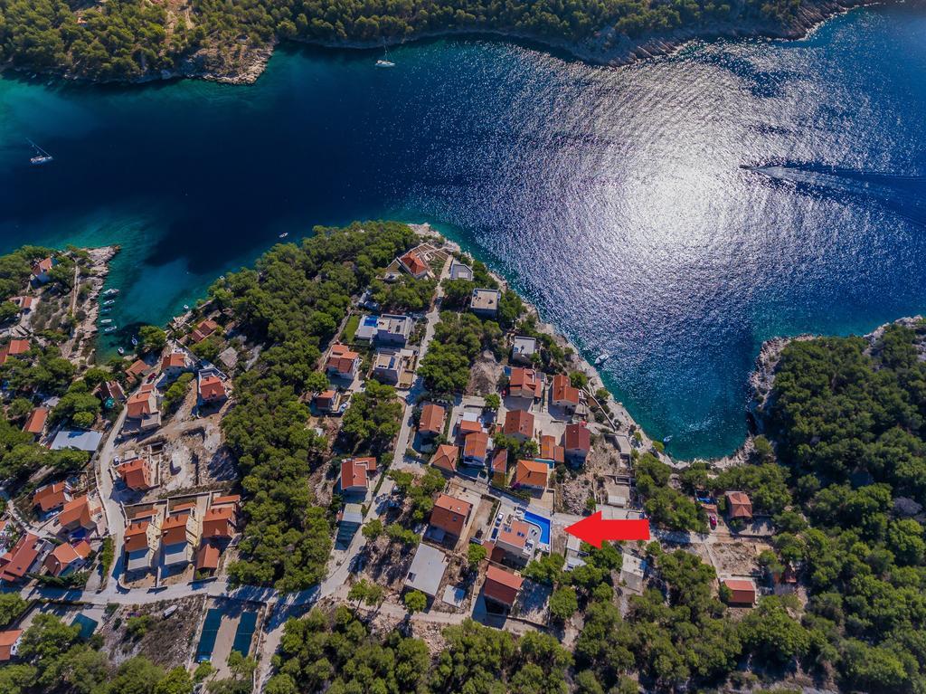 Villa Casabianca Milna  Buitenkant foto